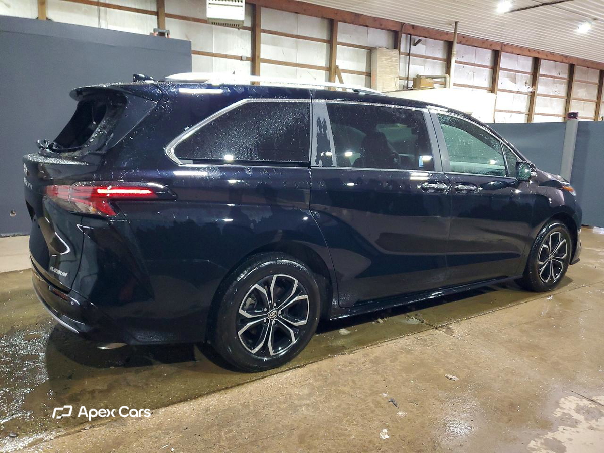Toyota Sienna 2025