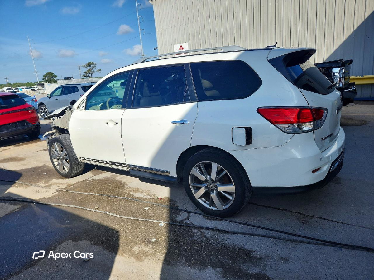 Nissan Pathfinder 2014
