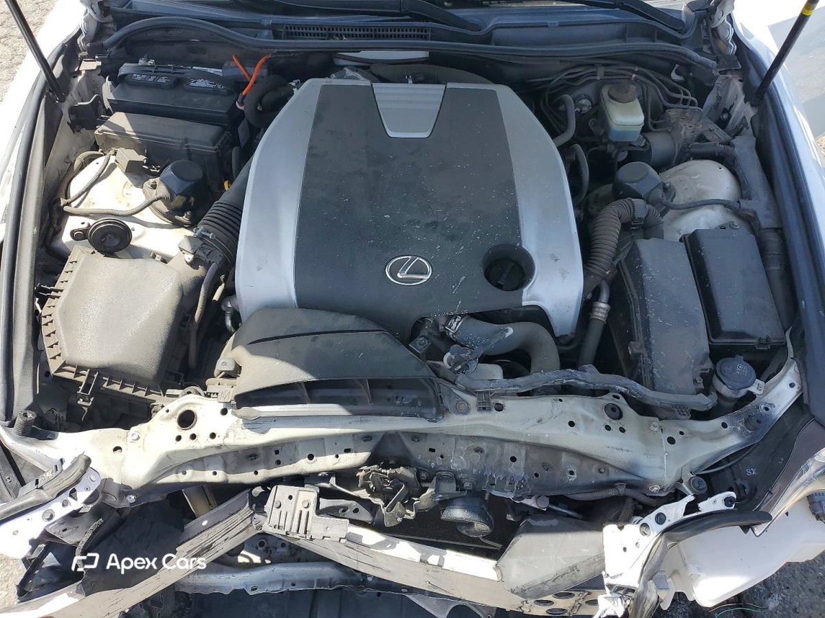 Lexus IS 2014