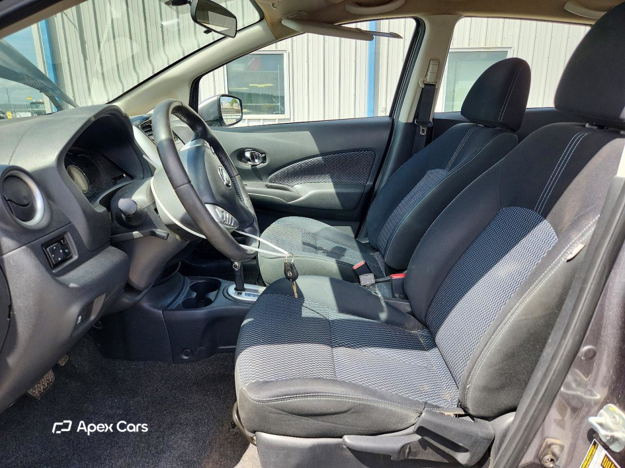 Nissan Versa 2016