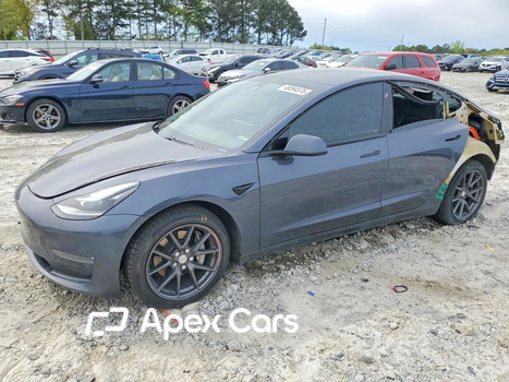 Tesla Model 3 2021 - Image 1 of 14