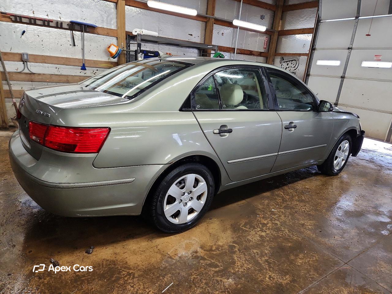 Hyundai Sonata 2010