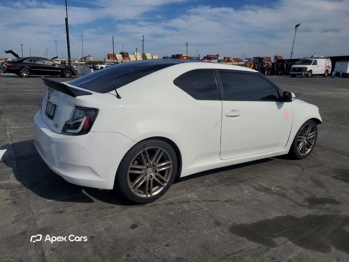 Scion tC 2012