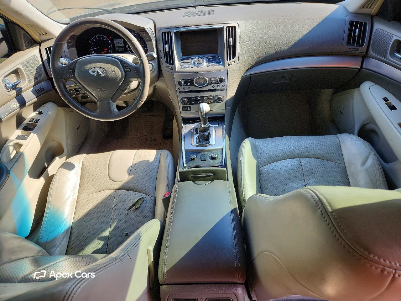 Infiniti G 2012