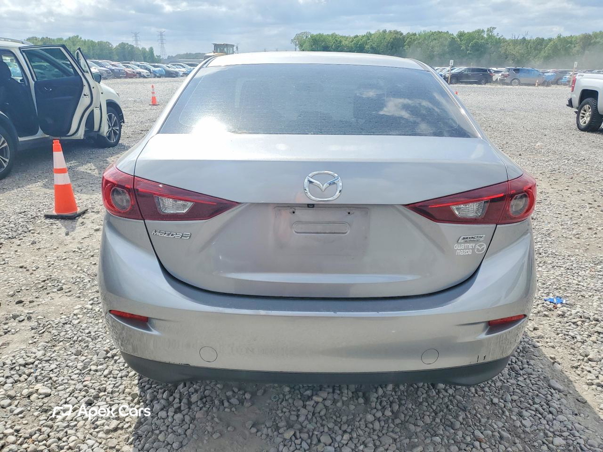 Mazda 3 2016