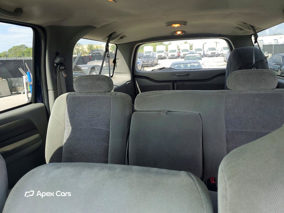 Ford Excursion 2003