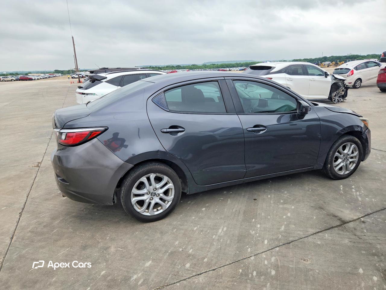 Scion iA 2016