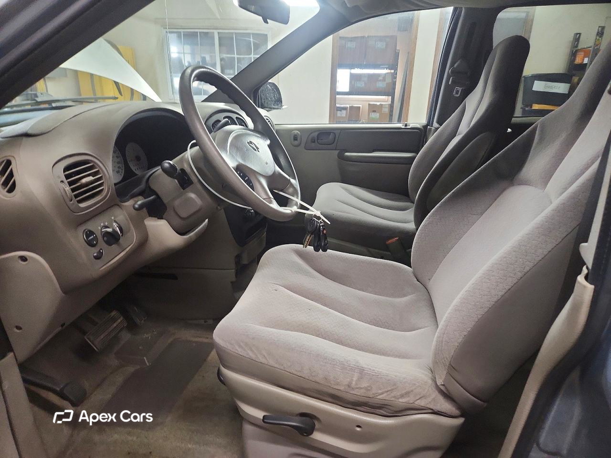 Dodge Caravan 2003