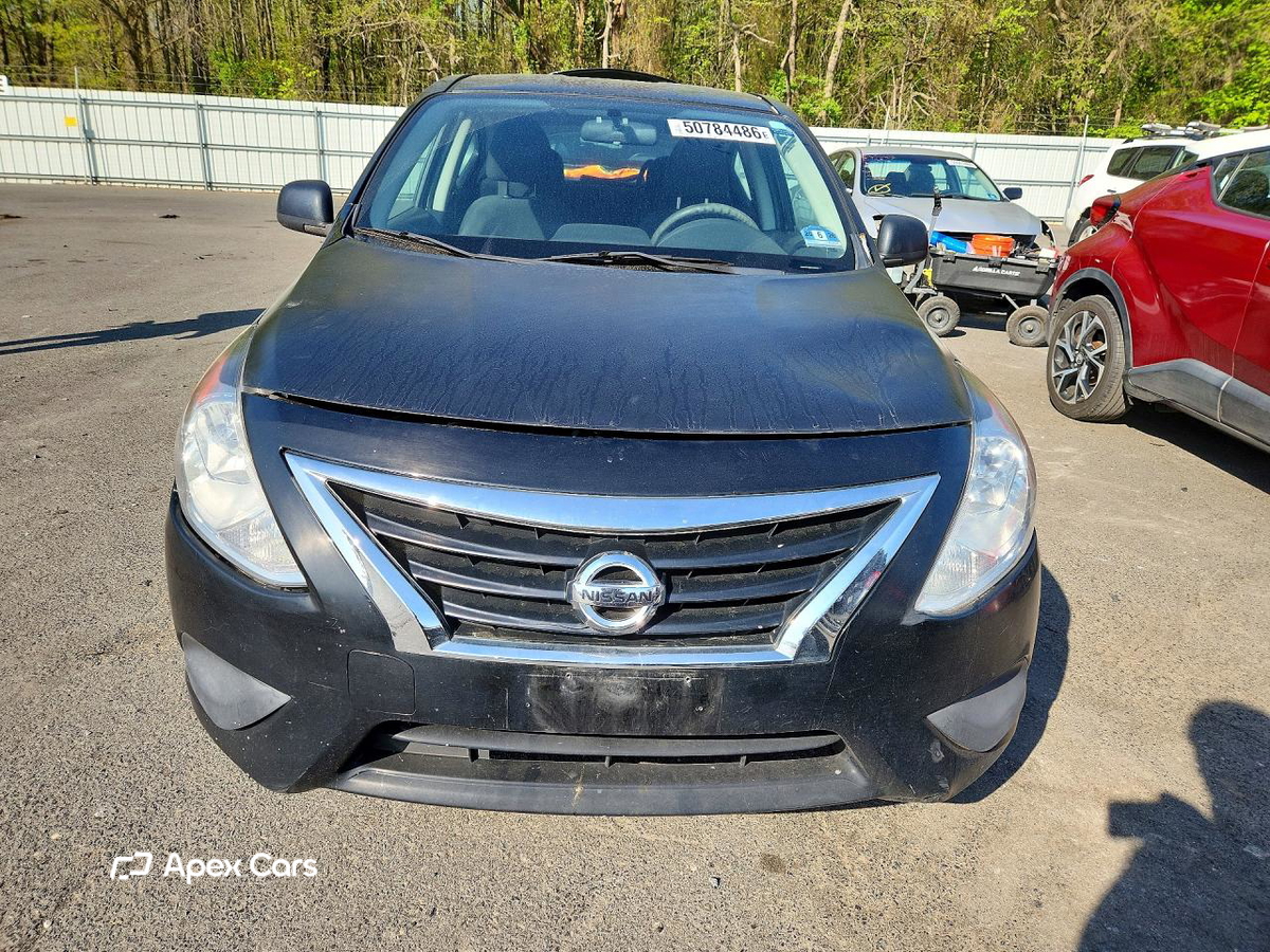 Nissan Versa 2013