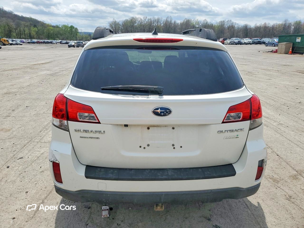 Subaru Outback 2014