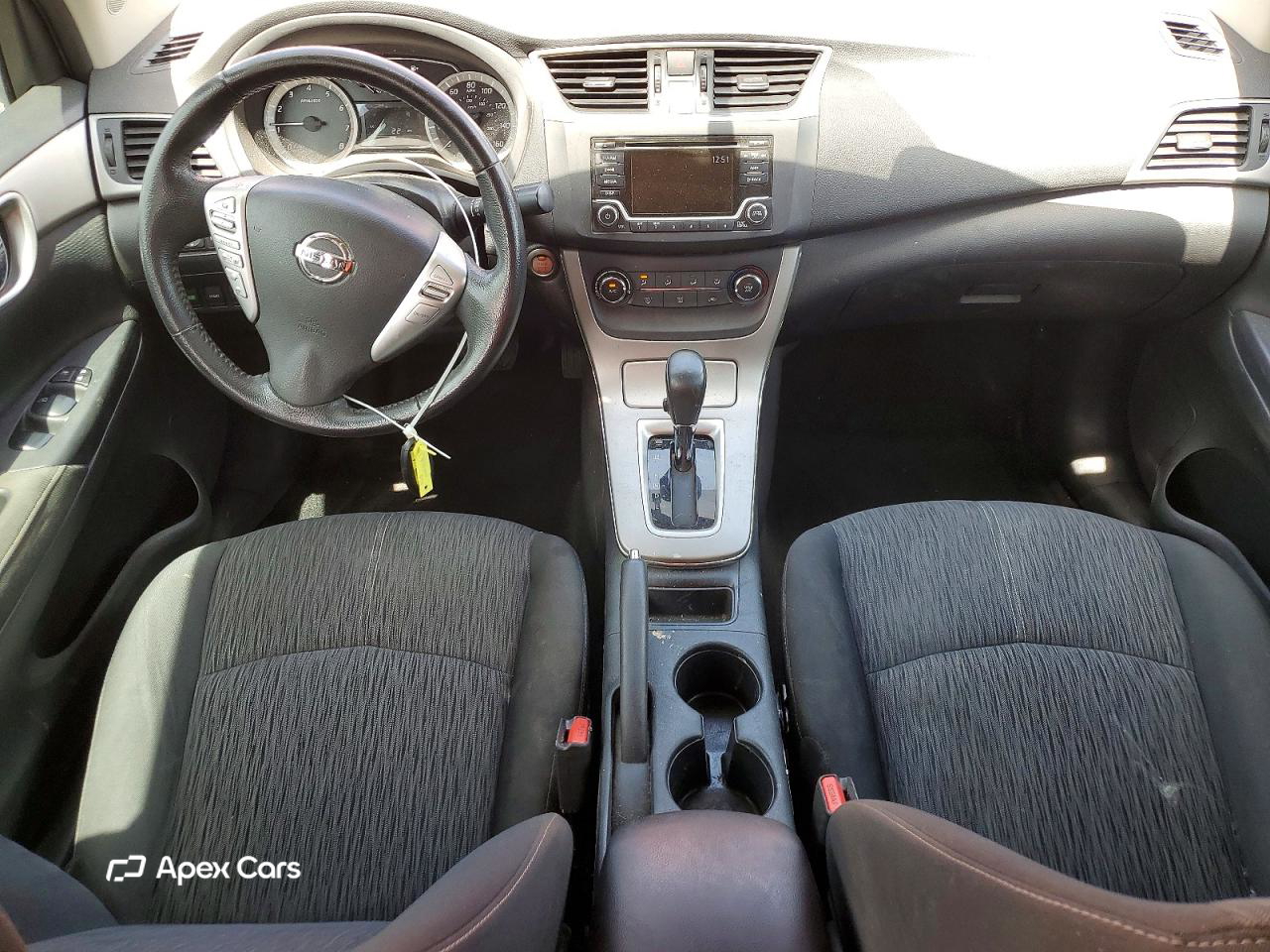 Nissan Sentra 2015