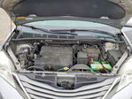 Toyota Sienna 2013