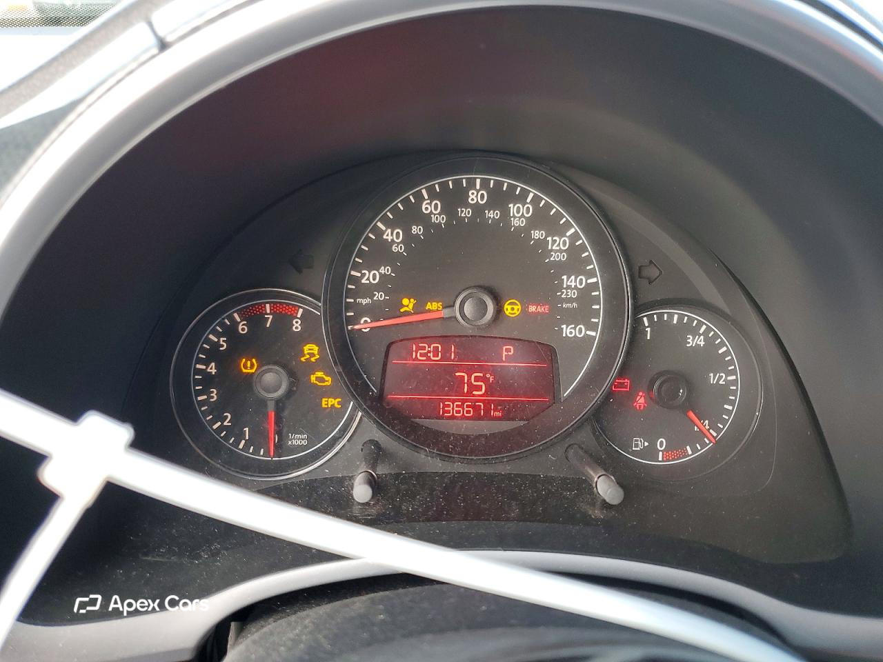Volkswagen Beetle 2012