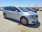 Chrysler Pacifica 2019