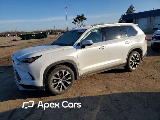 Toyota Highlander 2024 - Image 1 of 14