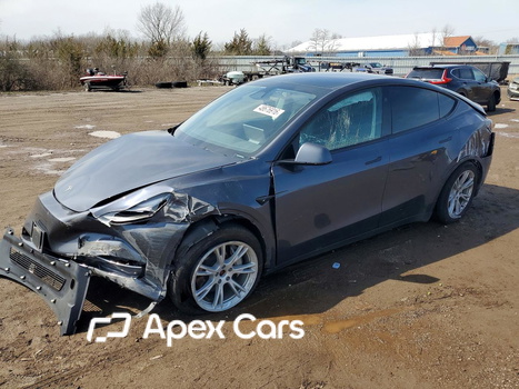 Tesla Model Y 2023 - Image 1 of 13