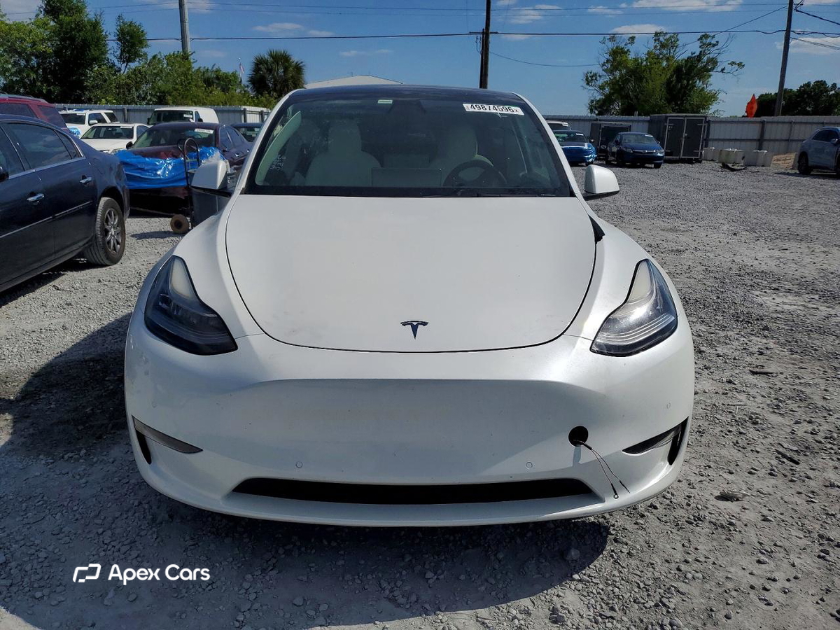 Tesla Model Y 2021