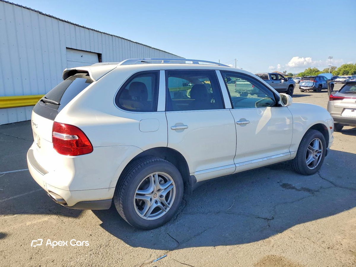Porsche Cayenne 2010