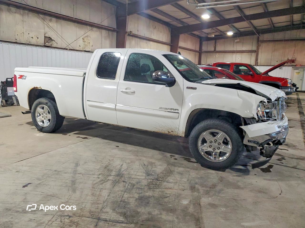 GMC Sierra 2011