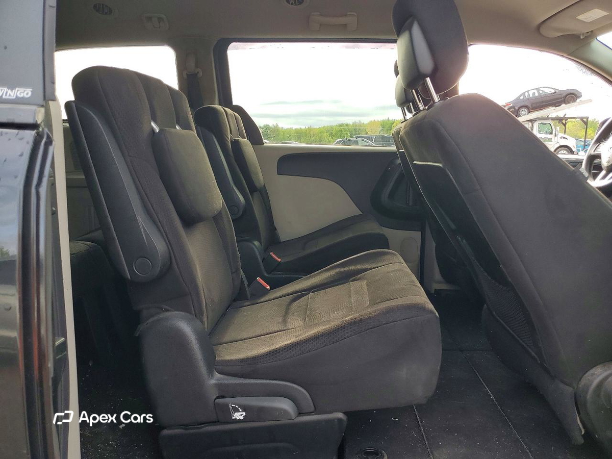 Dodge Caravan 2011