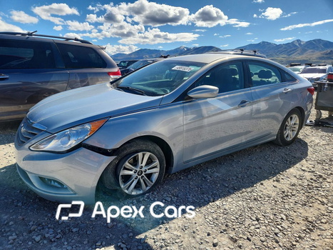 Hyundai Sonata 2013 - Image 1 of 13