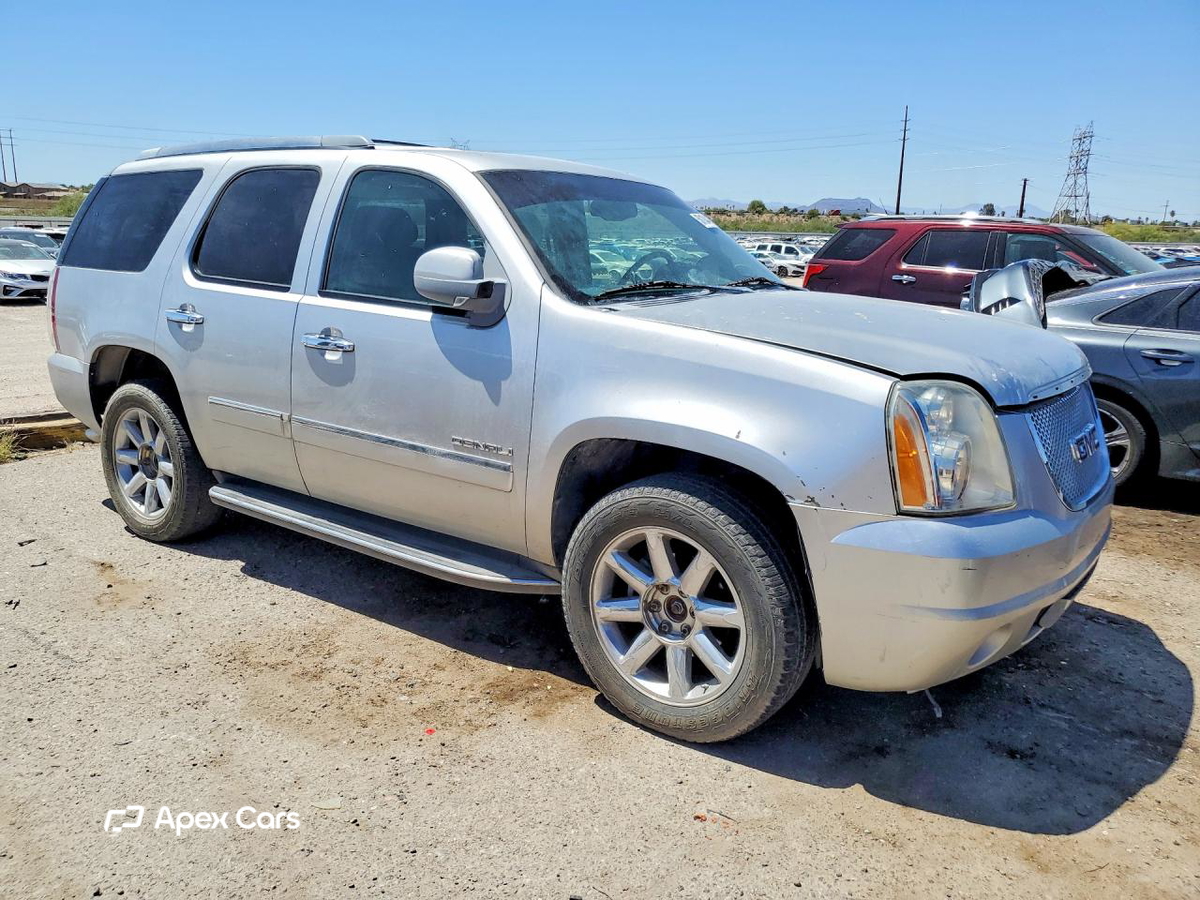 GMC Yukon 2010
