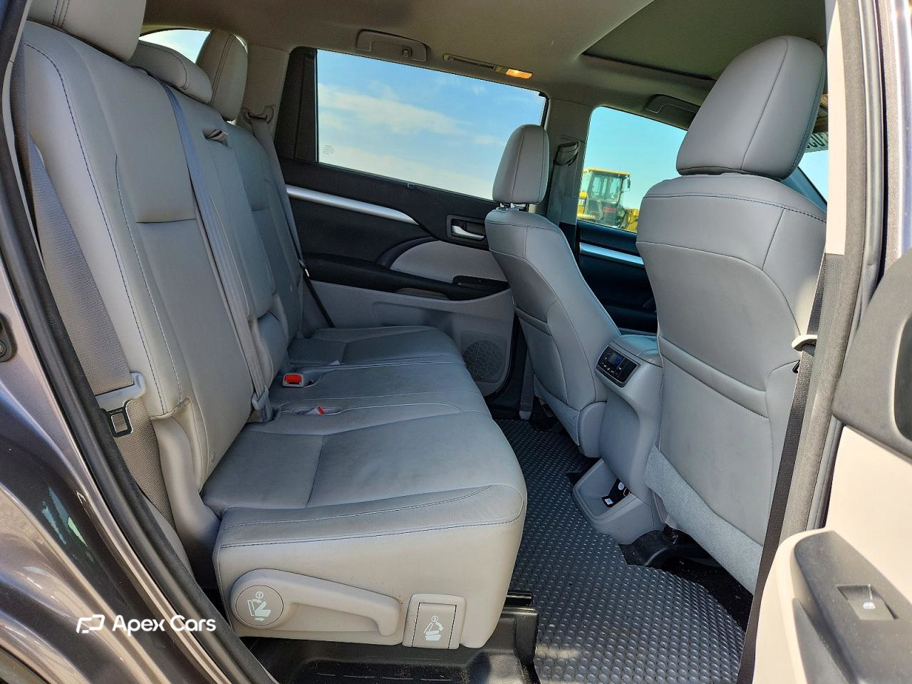 Toyota Highlander 2015