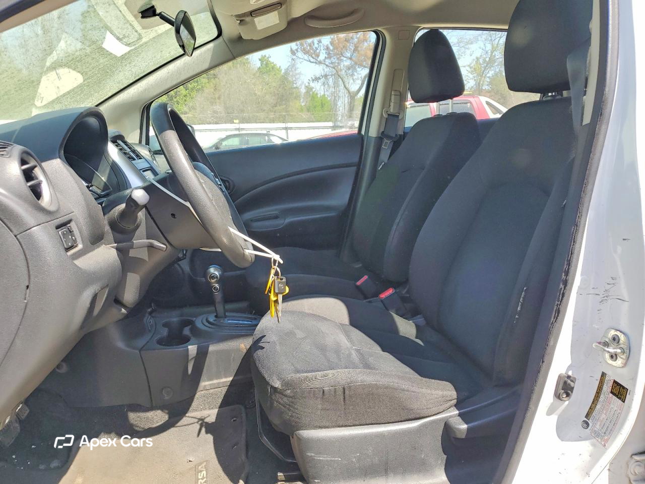 Nissan Versa 2019