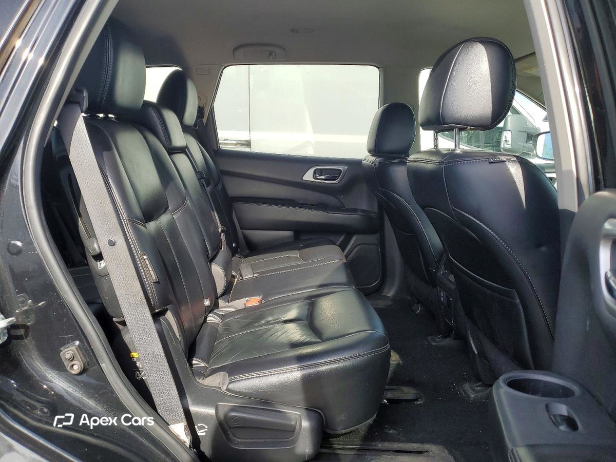 Nissan Pathfinder 2018