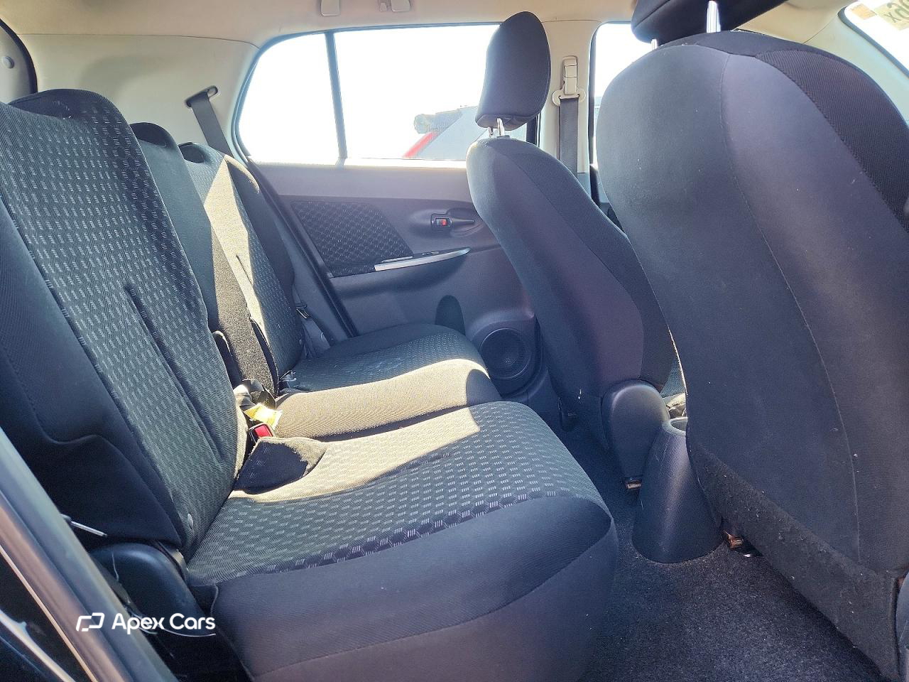 Scion xD 2011