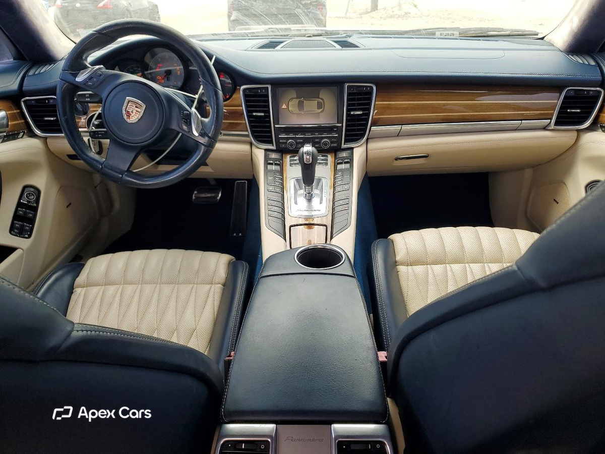 Porsche Panamera 2011