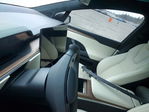 Tesla Model X 2025