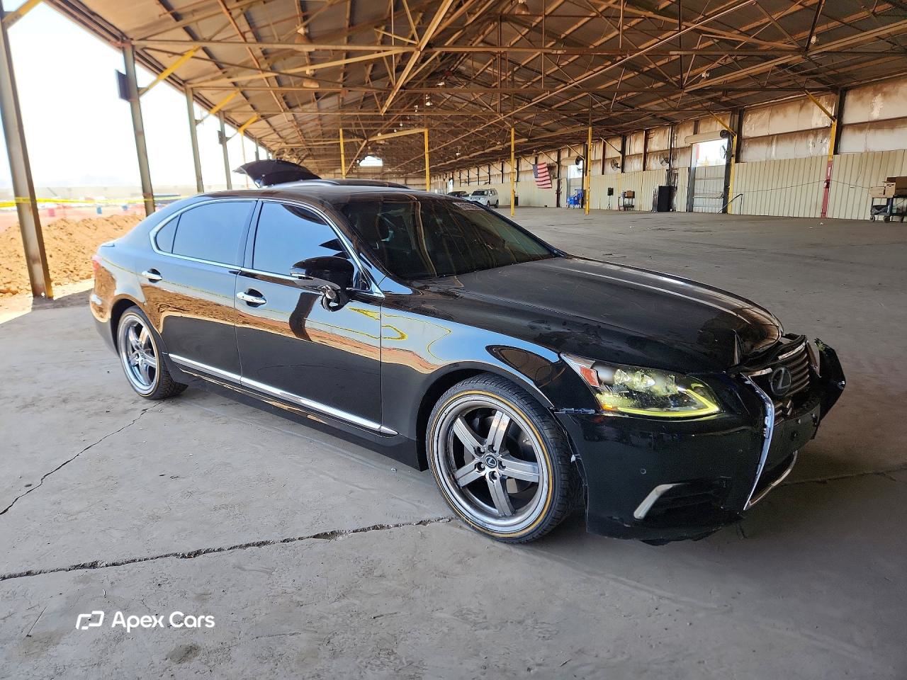 Lexus LS 2014