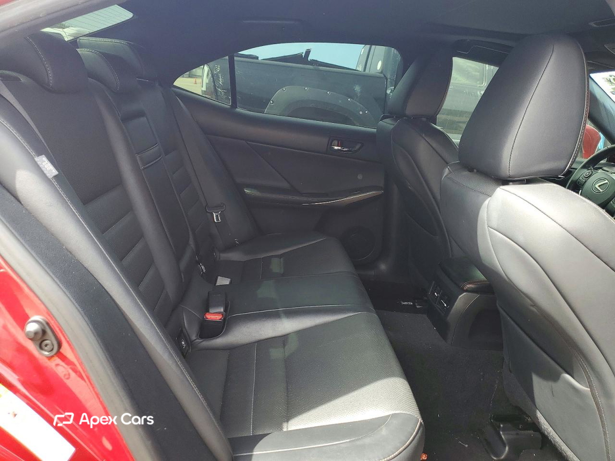 Lexus IS 2015