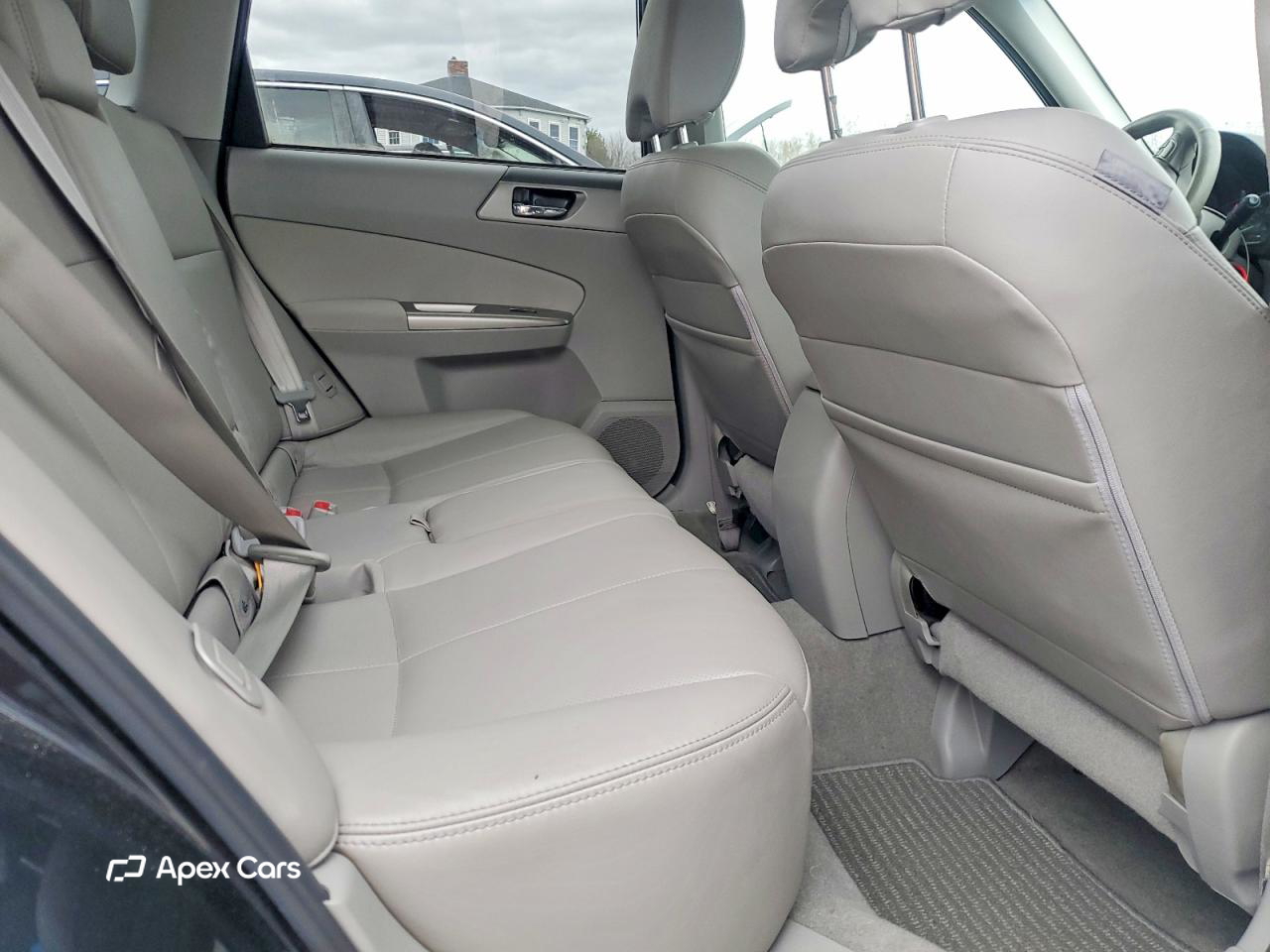 Subaru Forester 2010
