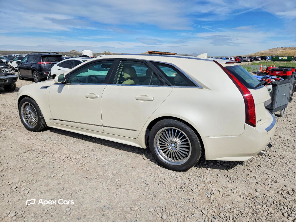 Cadillac CTS 2010