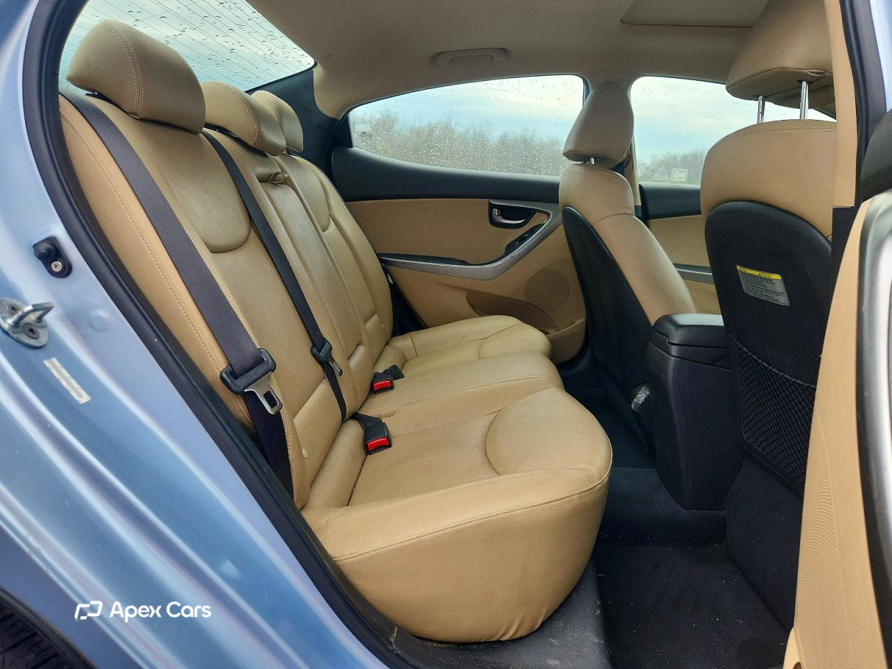 Hyundai Elantra 2012
