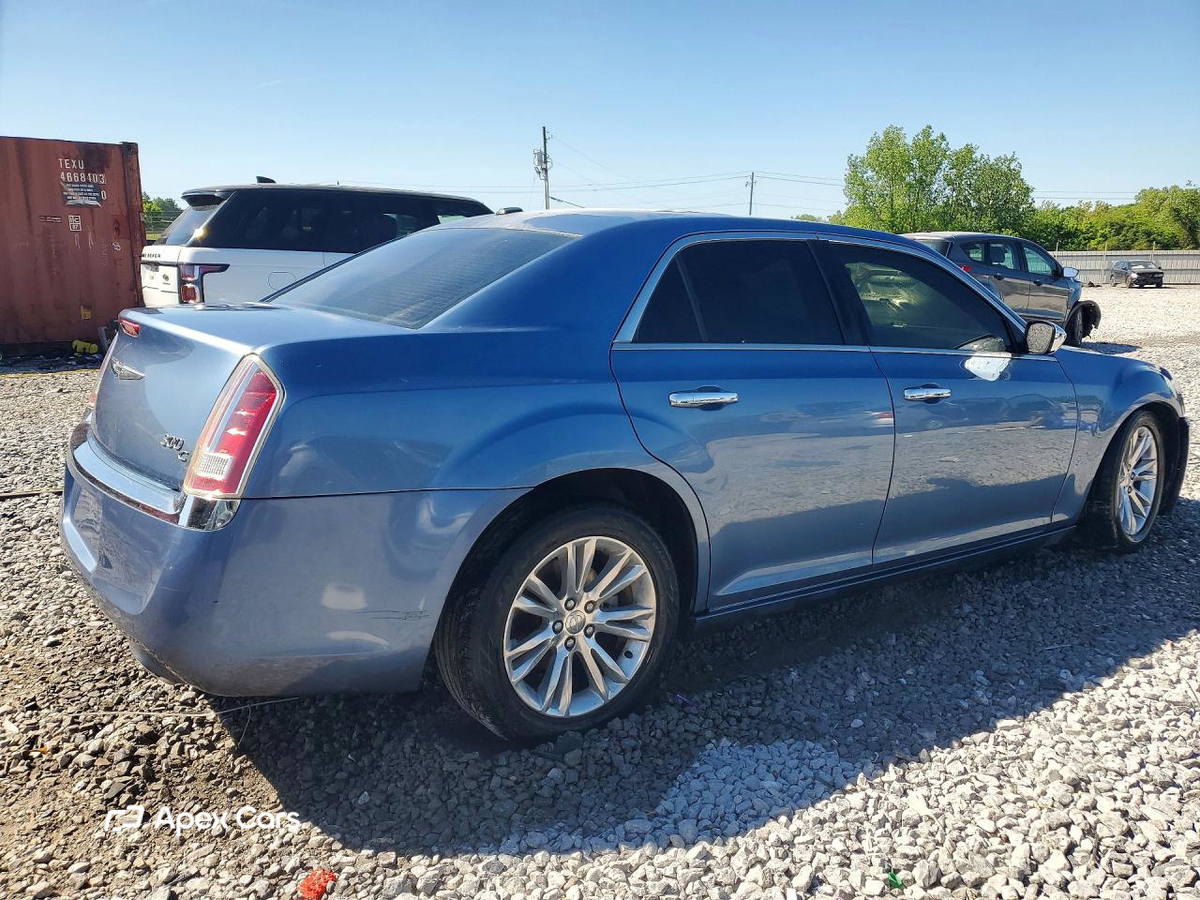 Chrysler 300 2011