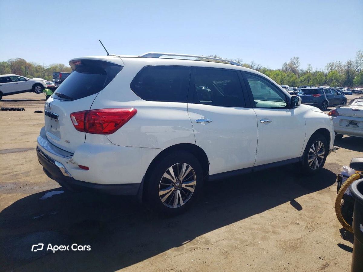 Nissan Pathfinder 2017