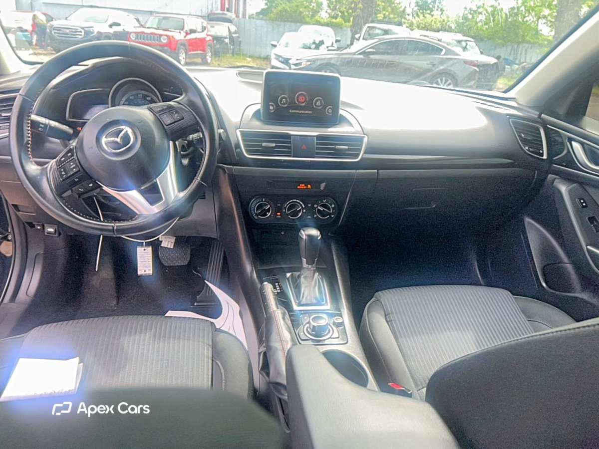 Mazda 3 2016