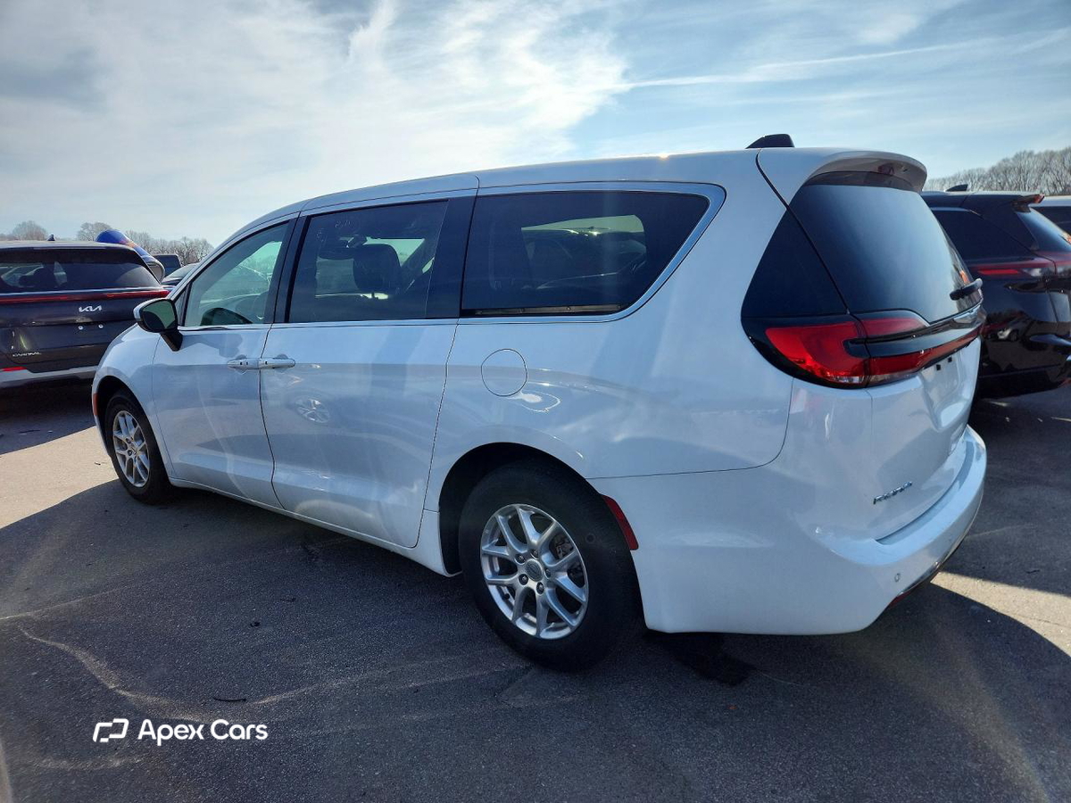 Chrysler Pacifica 2023
