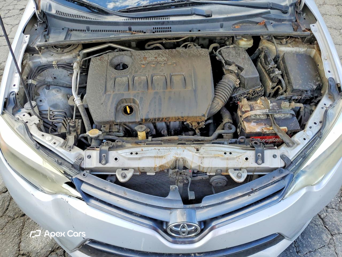 Toyota Corolla 2015