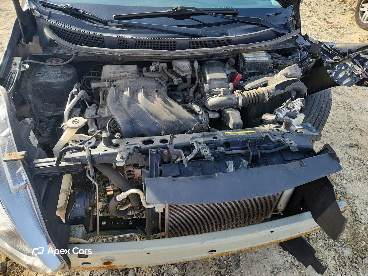Nissan Versa 2019