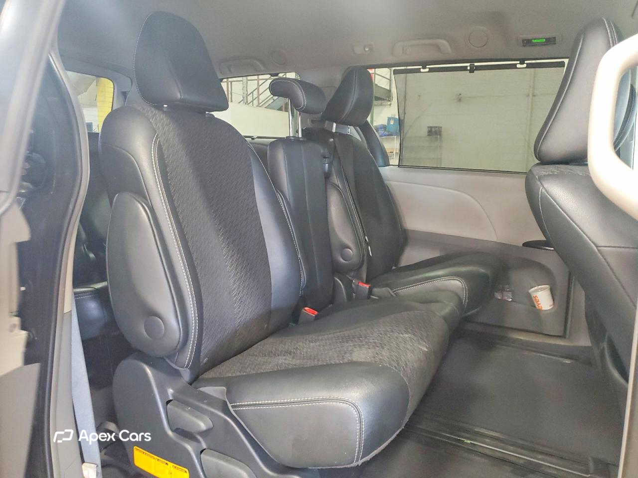 Toyota Sienna 2012