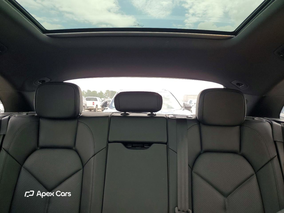Porsche Macan 2025