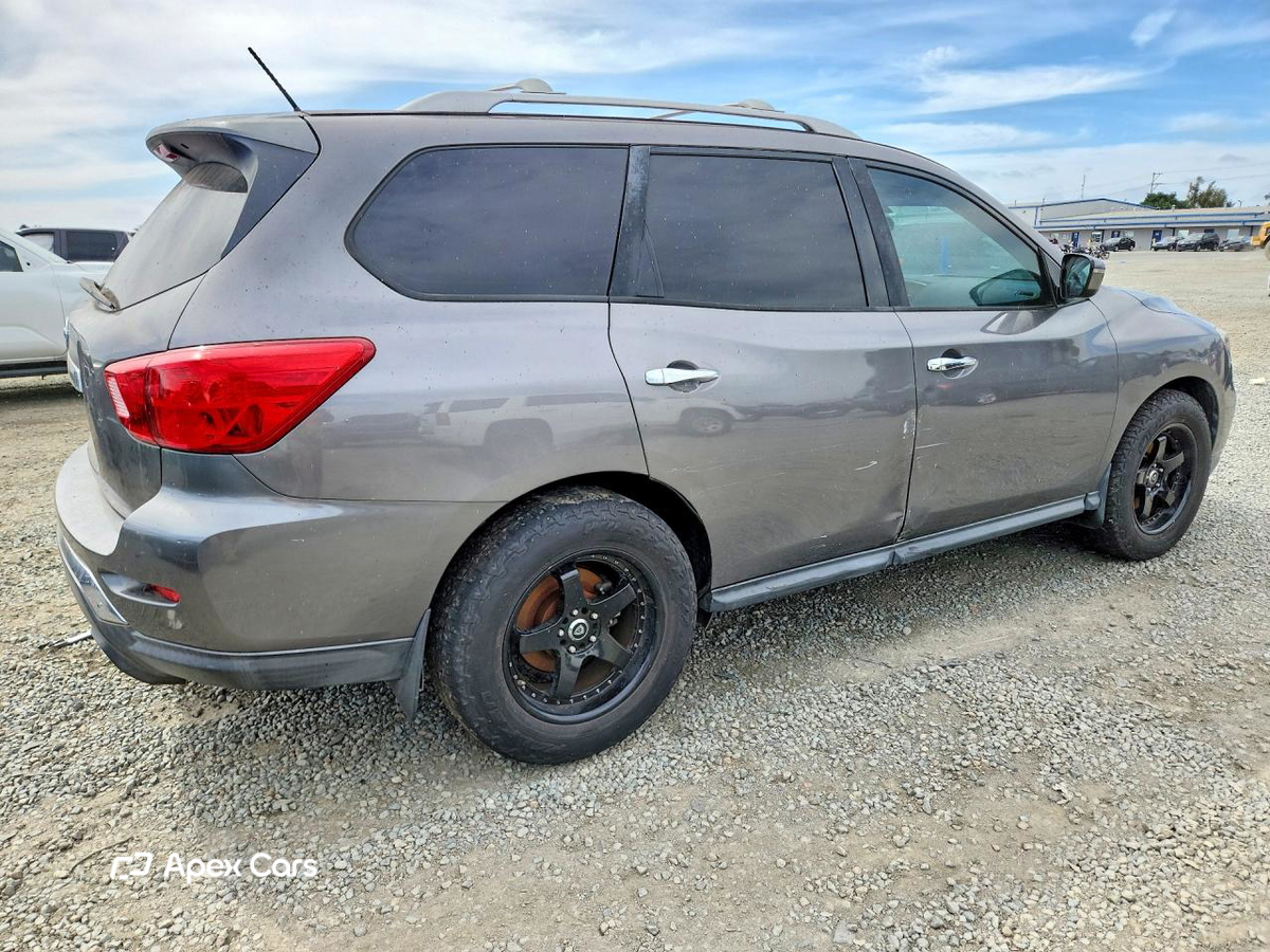 Nissan Pathfinder 2017