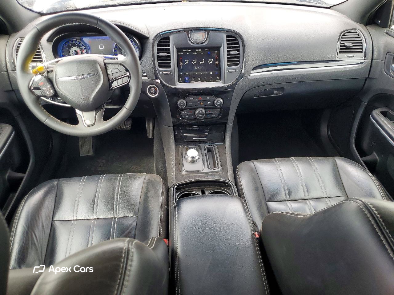 Chrysler 300 2023