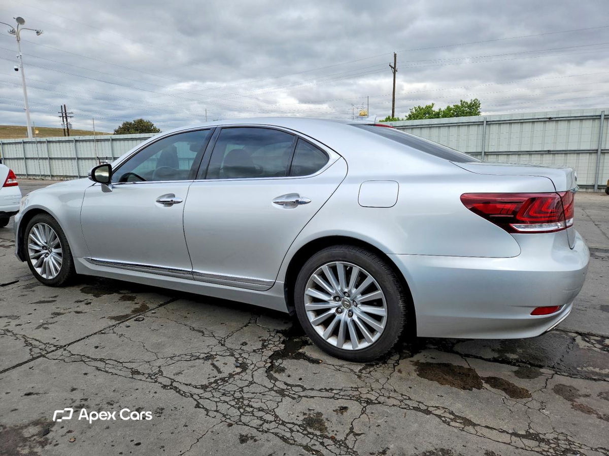 Lexus LS 2013