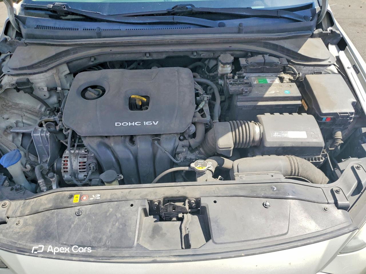 Hyundai Elantra 2017
