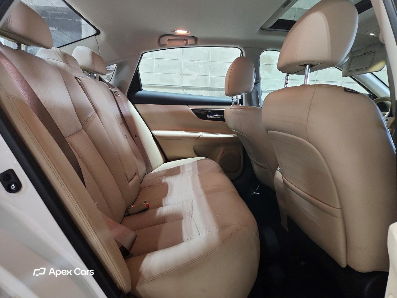 Nissan Altima 2015